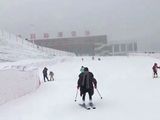 宜昌到五峰国际滑雪场滑雪二日游（住独岭云顶酒店，两次滑雪）