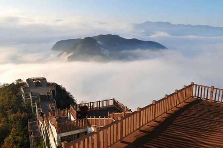 观三峡_宜昌到巫山神女云端木屋别墅避暑度假二日游