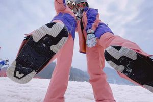 屈原故里国际滑雪场